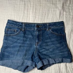 Cherokee light blue Jean shorts.